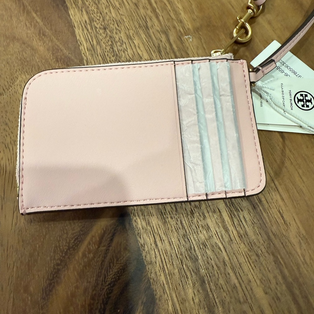 NWT Tory Burch Pink/Blush Card Holder - Picture 4 of 6
